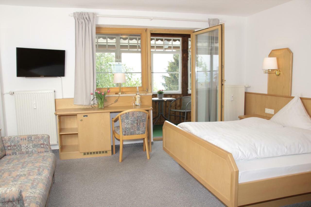 Schoenblick Hotel Garni Ferienwohnungen Линденберг-им-Алльгой Экстерьер фото