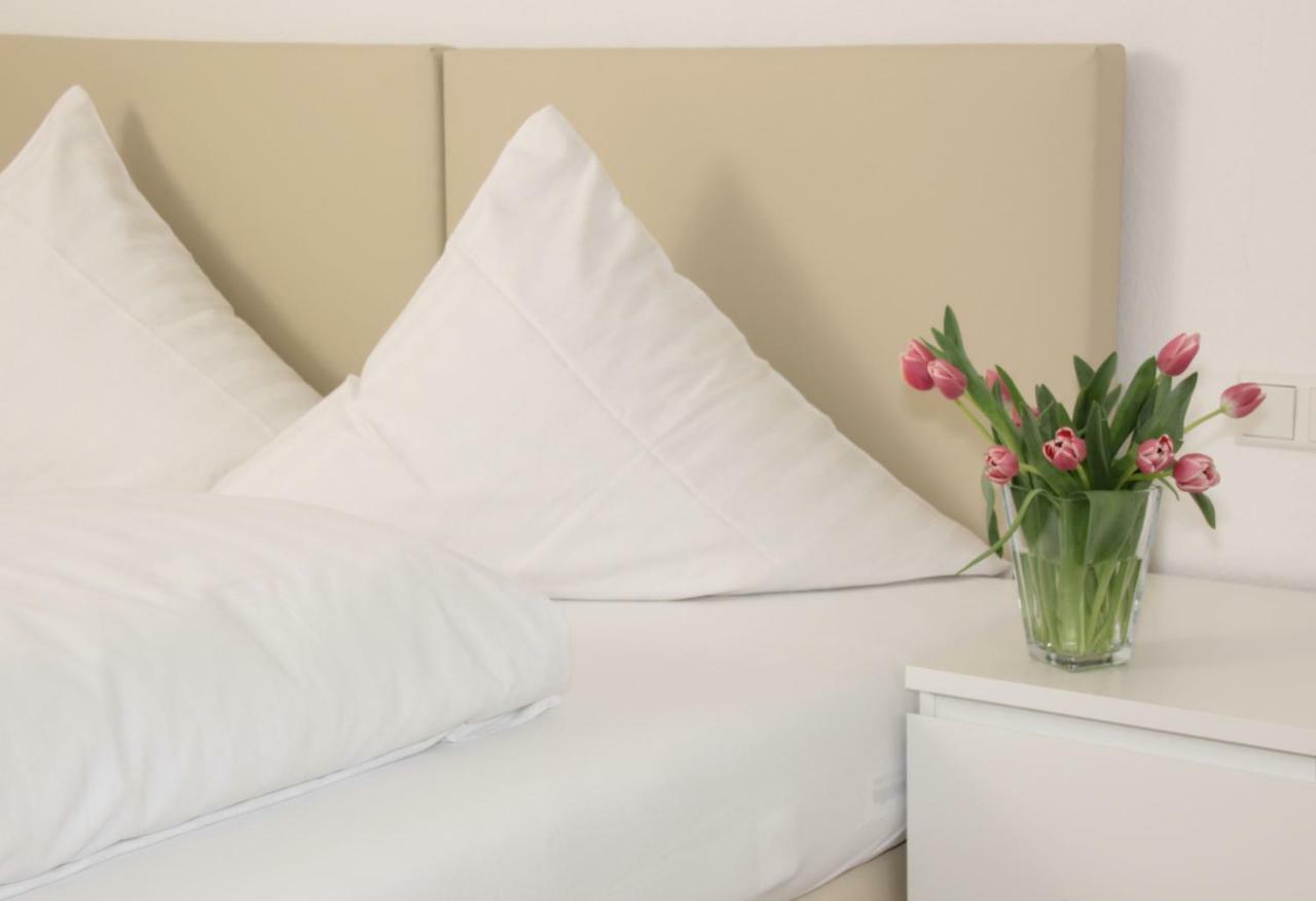 Schoenblick Hotel Garni Ferienwohnungen Линденберг-им-Алльгой Экстерьер фото